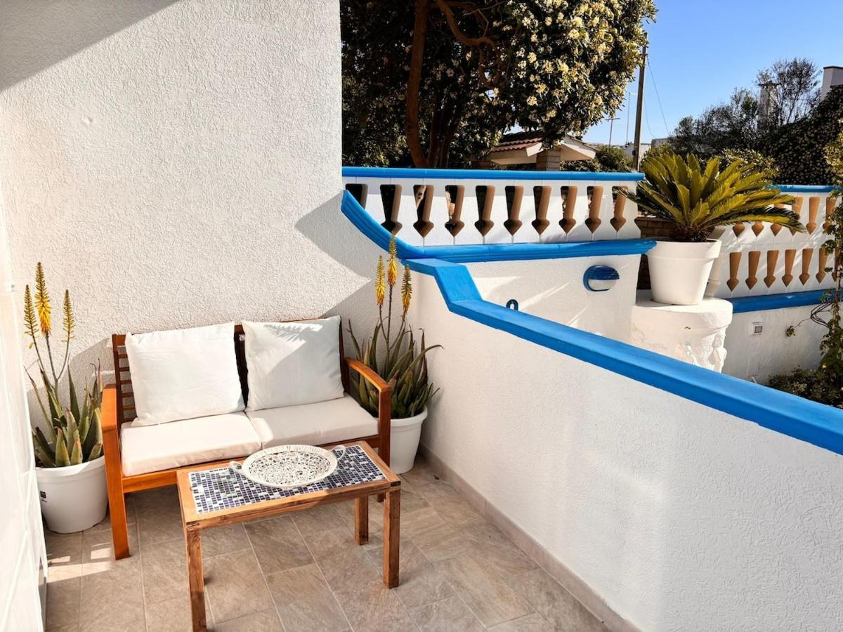 Villa Ranieri-Casa Con Vista A Campo Di Mare Torre San Gennaro Exteriör bild